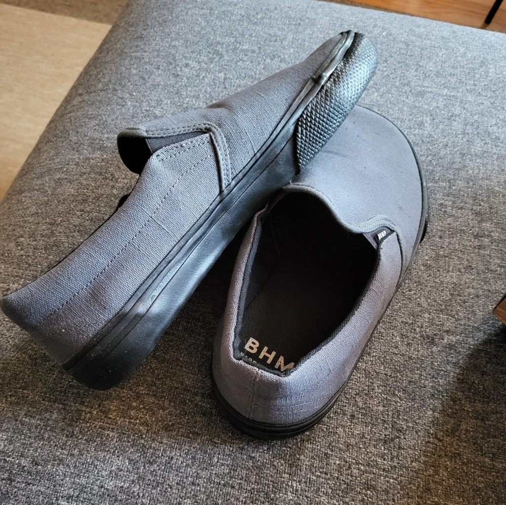 Bohempia Barefoot Slip-On Hemp Canvas in Charcoal Gray